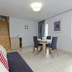 Rudnik-apartamenty Z Basenem, Sauna I Bania Apartament Władysławowo
