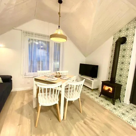 Apartment Rudnik-apartamenty Z Basenem, Sauna I Bania